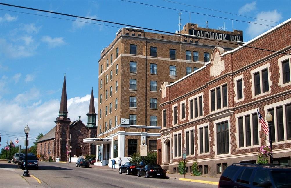 Haunted and Scary Landmark Inn